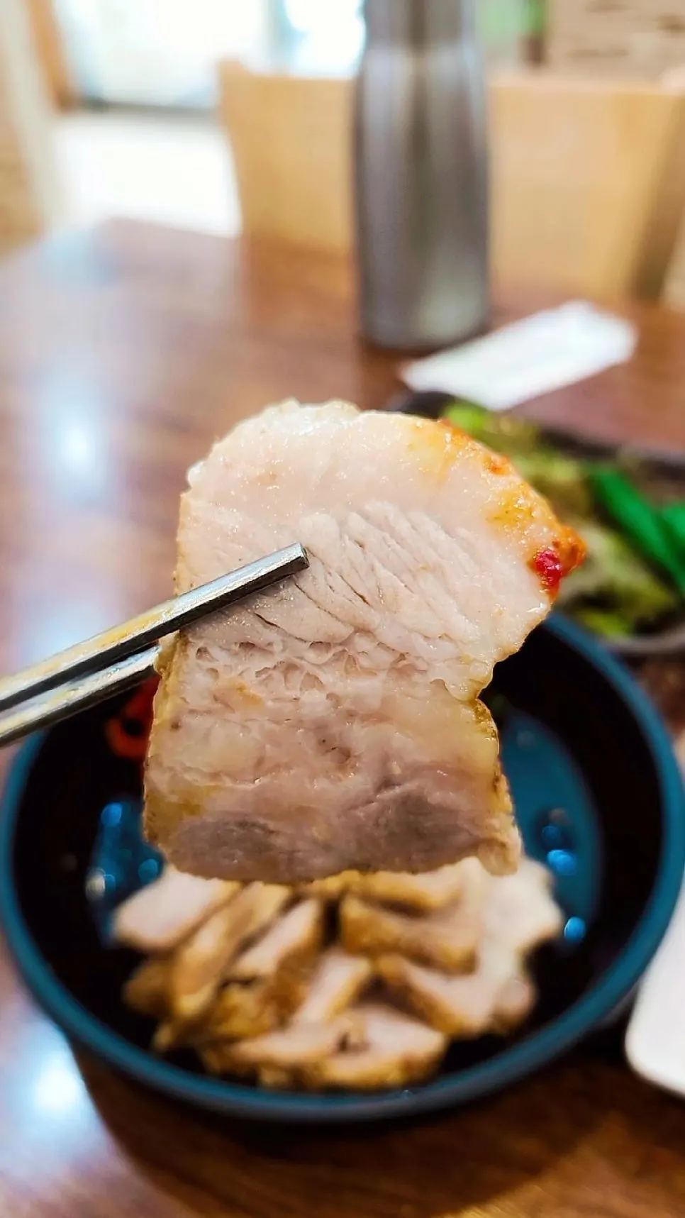 육대장 한방보쌈 한판과 김치 무말랭이