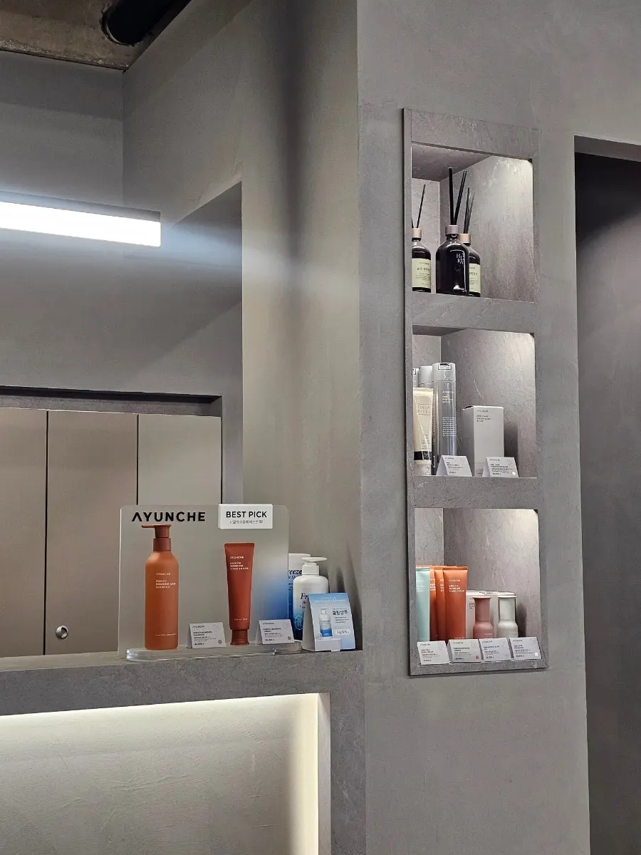 Shampoos and hair care products displayed at Uaroom