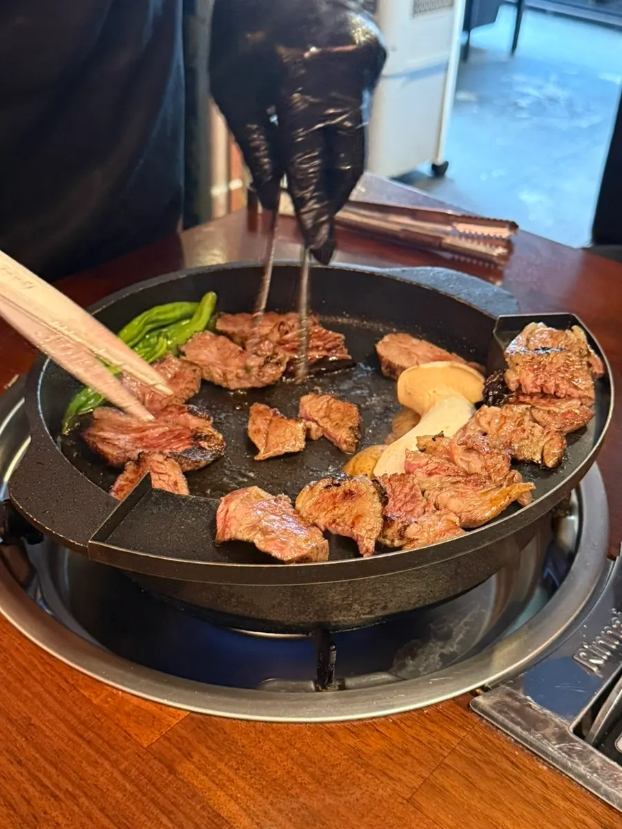 Aged galbi grilling to a golden brown