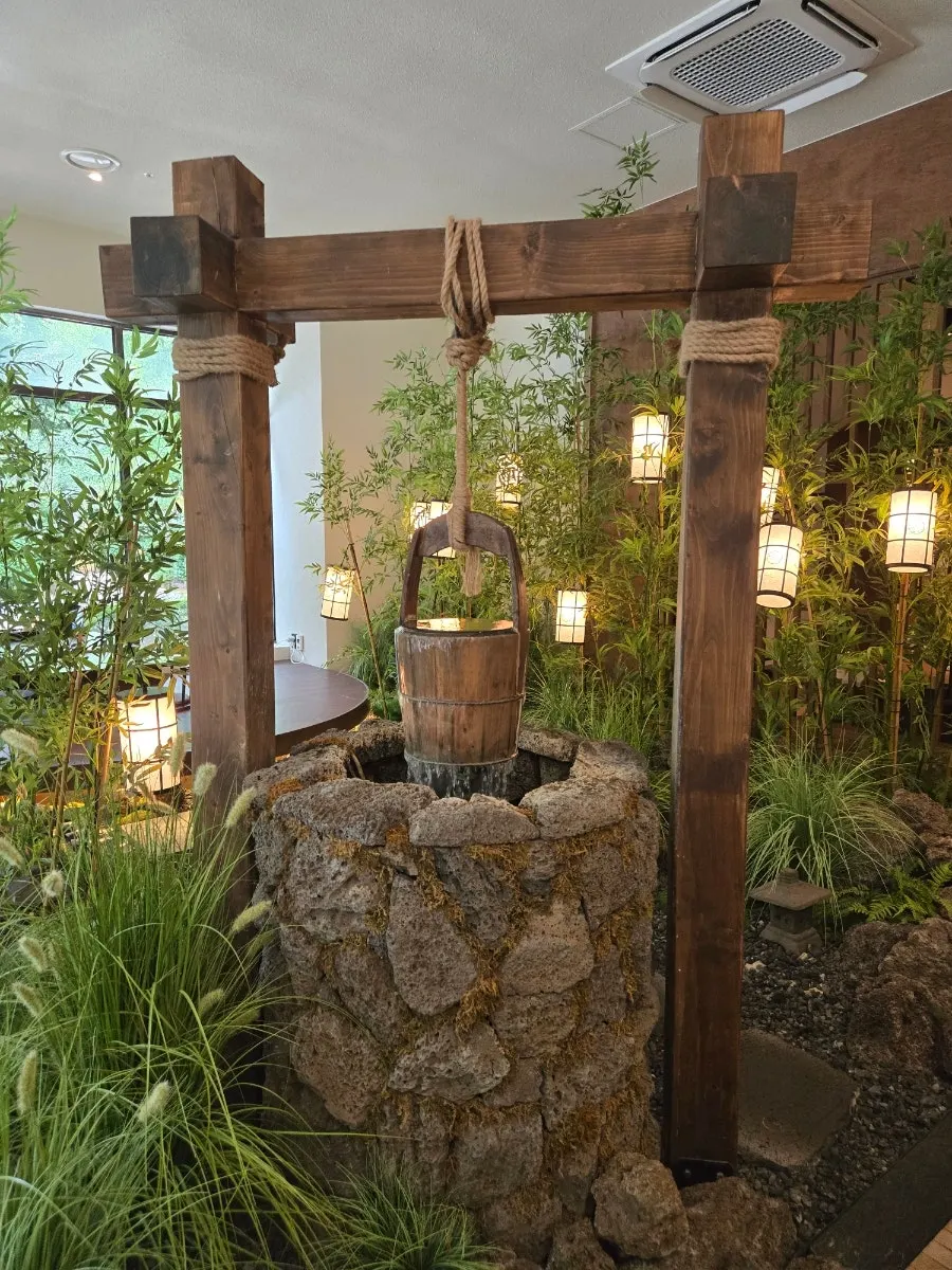 Umuljip Bucheon interior recreating a village well