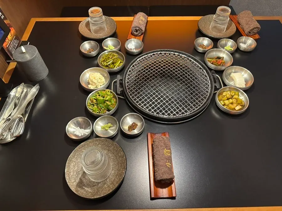 우상화로구이 매봉역점 밑반찬 상차림