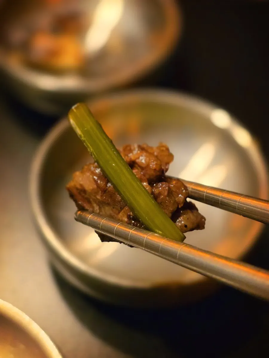 살얼음 낀 물냉면 육수와 면발