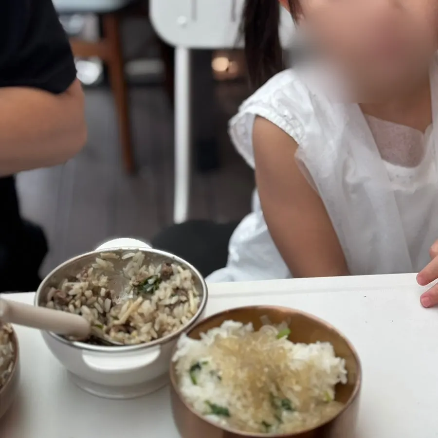 食事を終えたウスム パンギョ店のテーブル