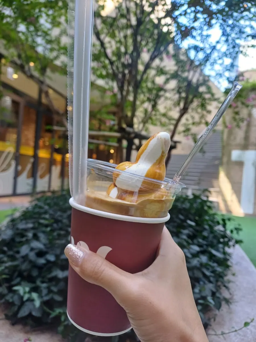주문한 분더커피와 분더가토 세트