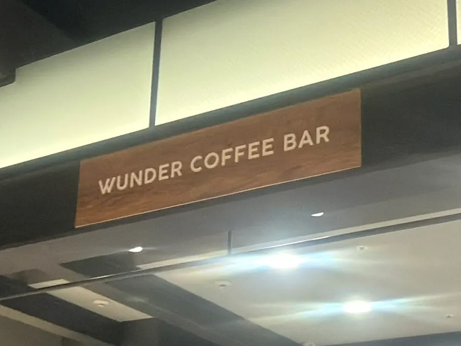 WUNDER COFFEE BAR sign inside the food square