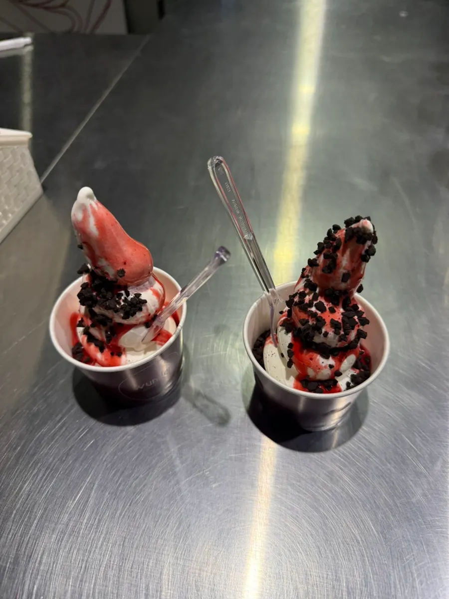 Ordered dwaejibar ice cream, 6,800 won