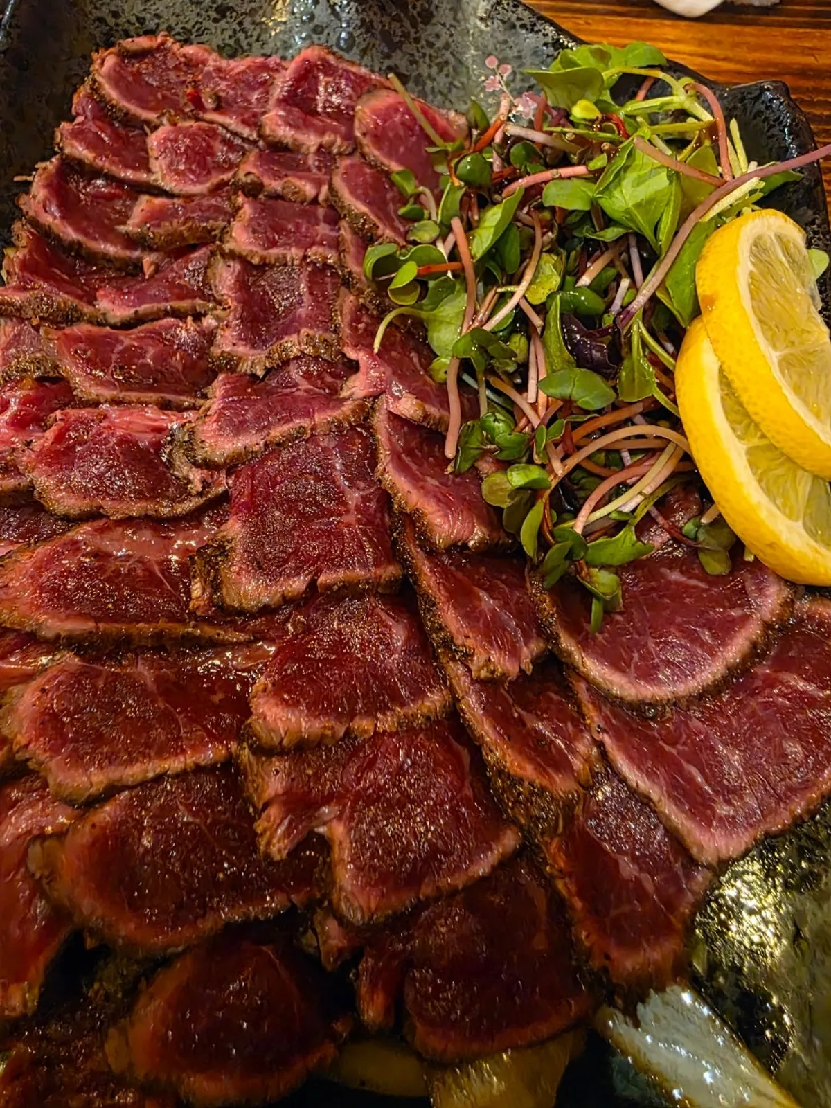 Hanwoo beef sashimi table setting at Yukhoe Maltuout Paju Yadang Branch