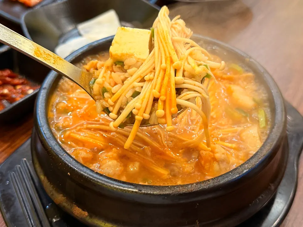 Doenjang sulbap served piping hot