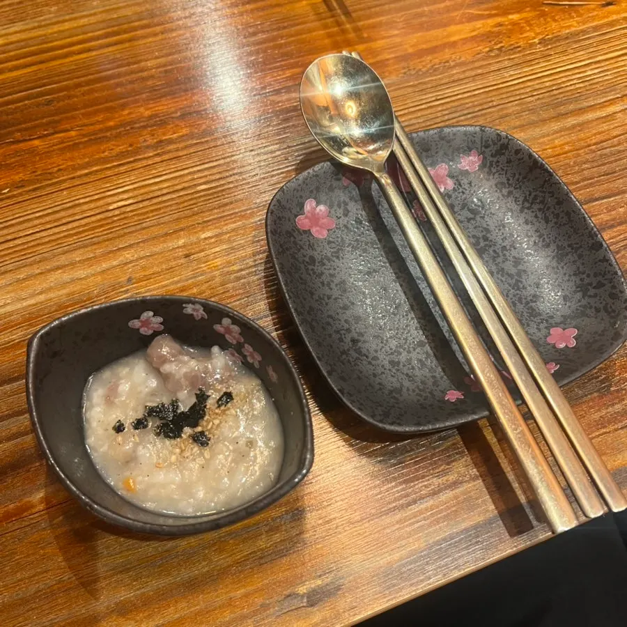 Warm porridge served as a starter