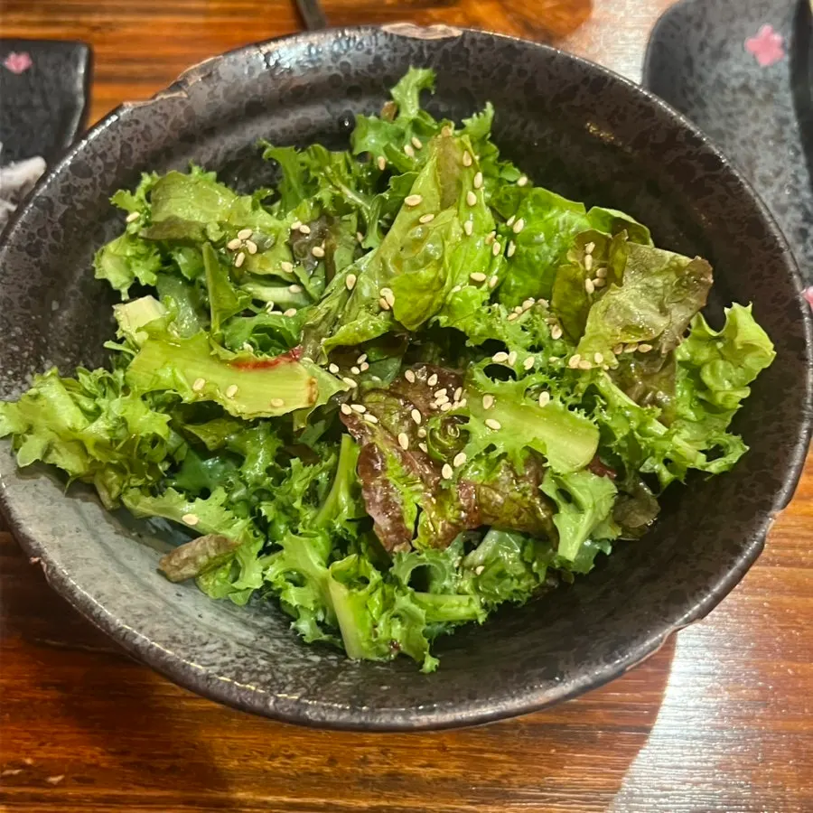 Liver and cheonyeop served with sesame oil dipping sauce