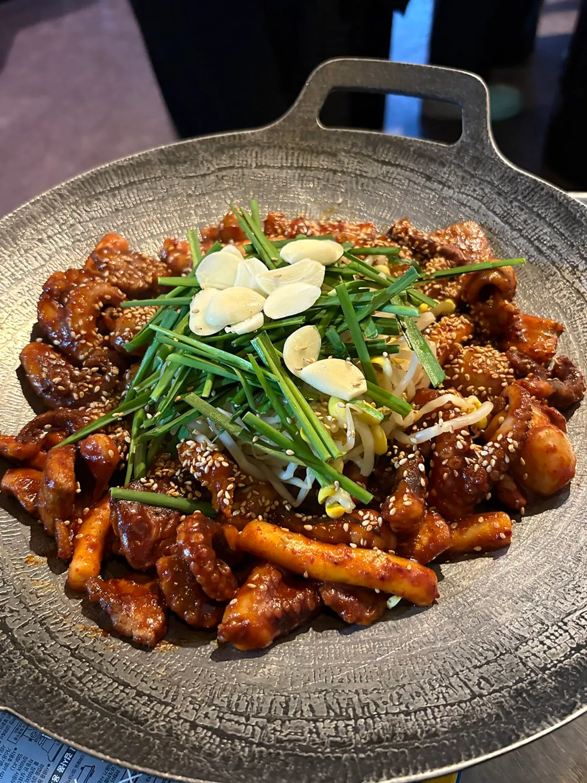 오이냉국과 날치알 마요네즈 등 야쭈야쭈 기본 반찬