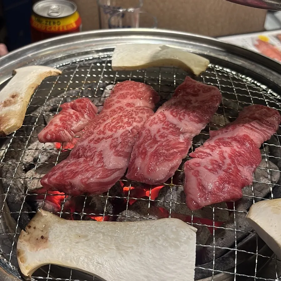 Skirt steak placed on the charcoal grill