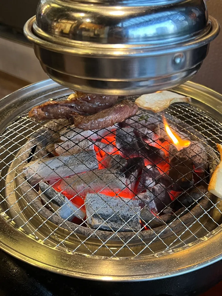 숯불에 올린 양념특갈비