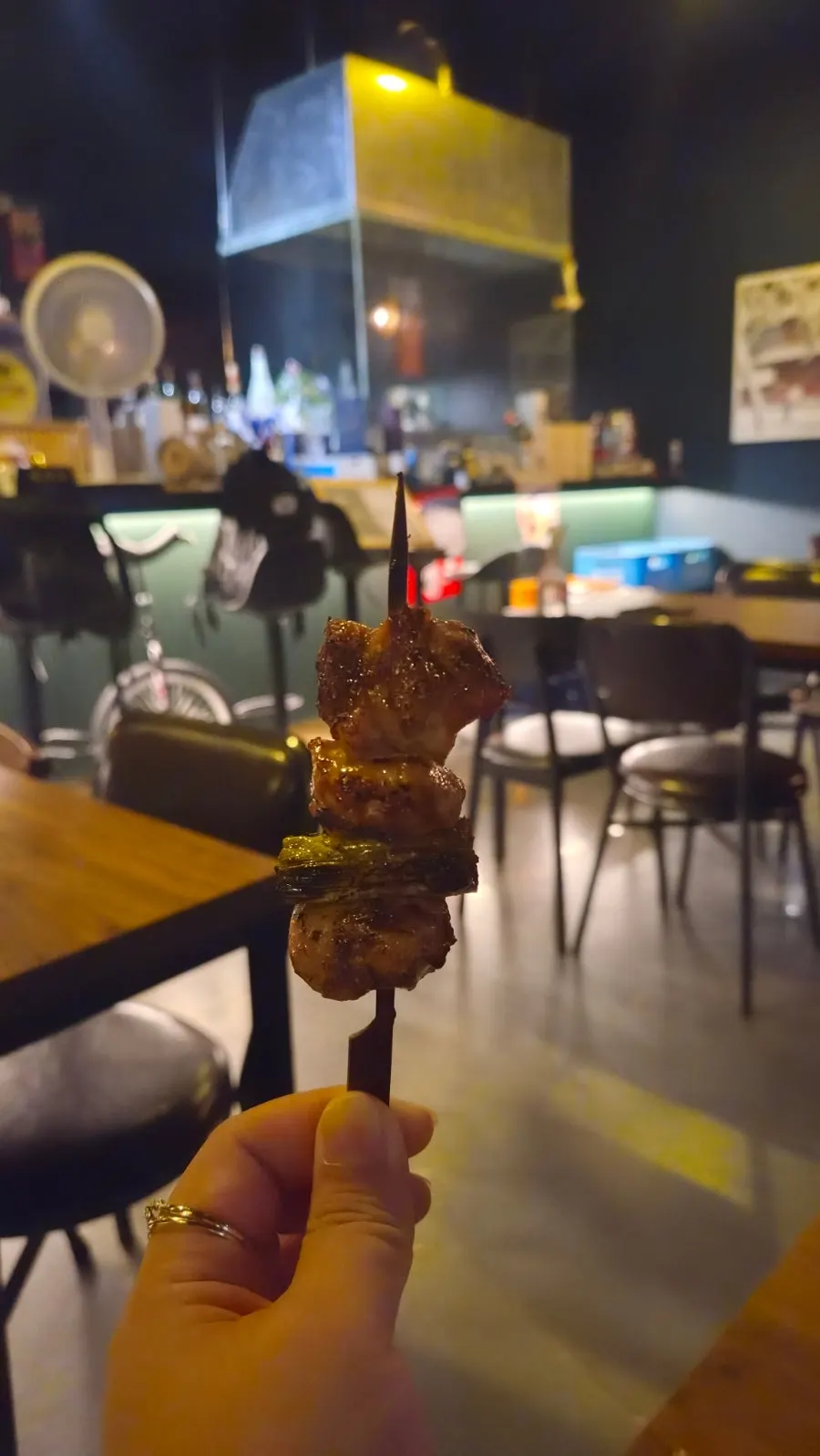 새송이버섯 닭안심 닭껍질 염통 꼬치 클로즈업