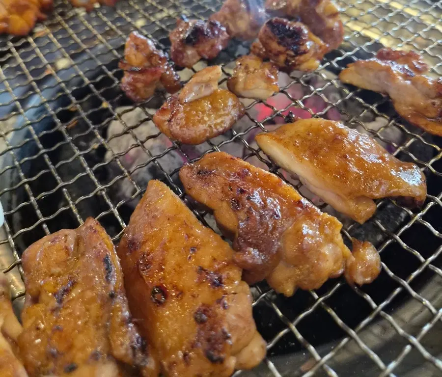 간장 양념 숯불닭갈비 근접