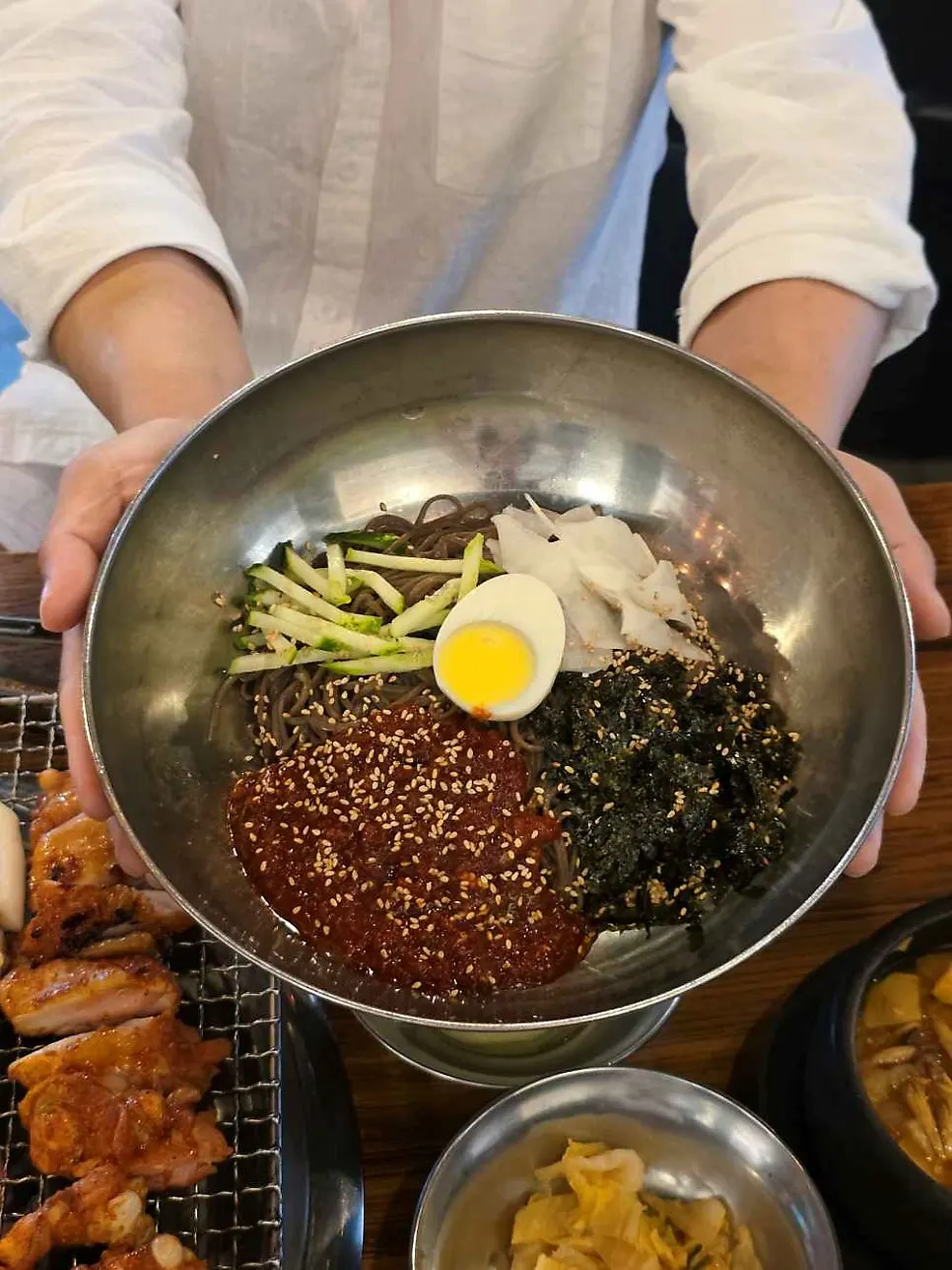 소금후추로 먹는 꼬들한 숯불 닭목살