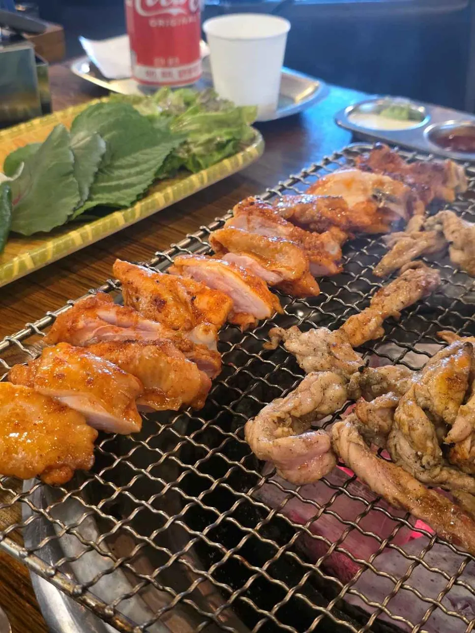 닭갈비와 함께 먹는 수제과일 양념 막국수