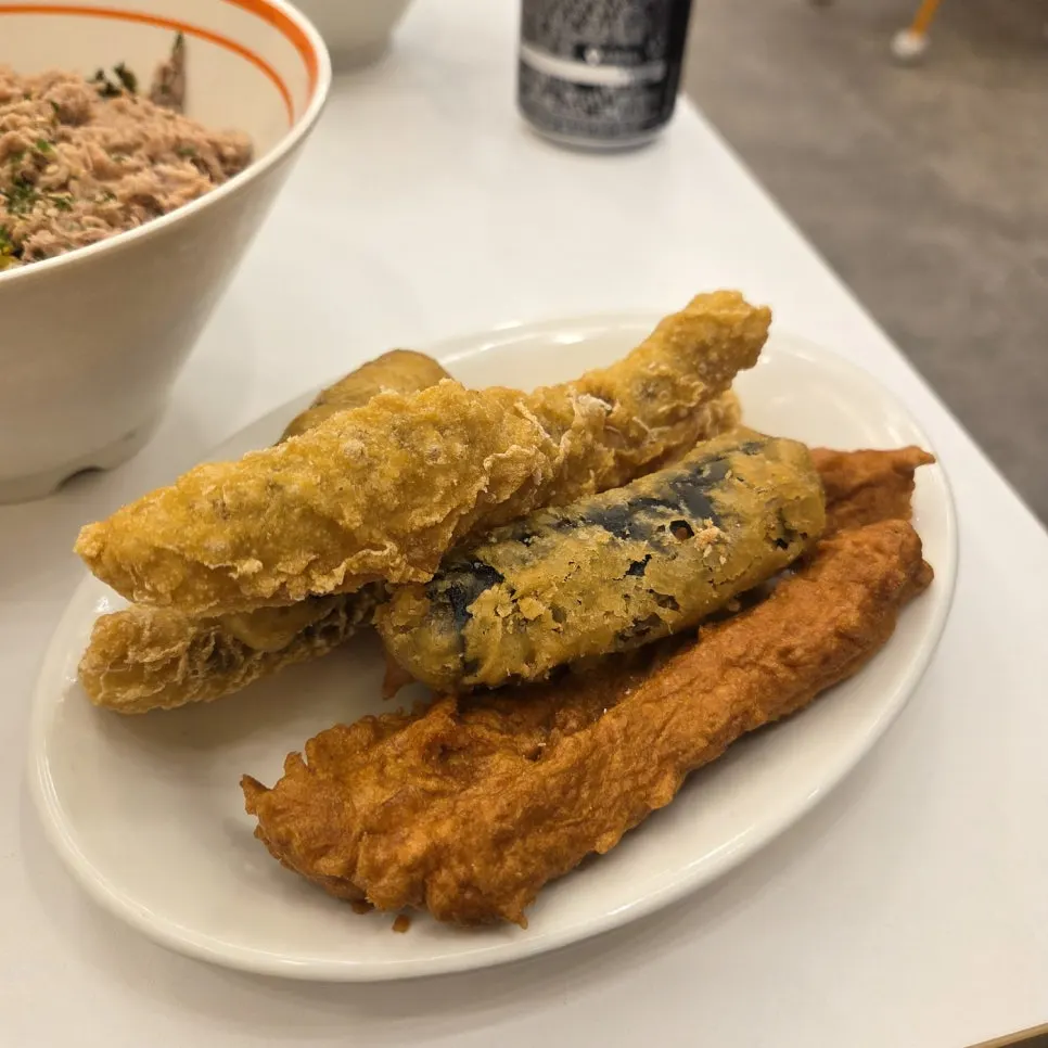 Fried snack set with gimmari, fried fish cake, and fried squid