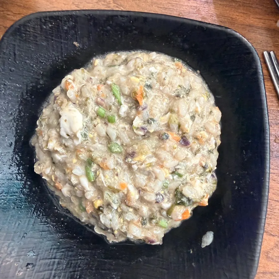 남김없이 비운 계란죽 냄비
