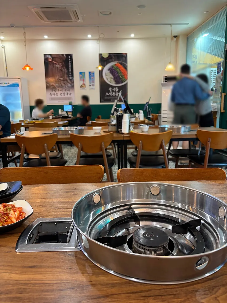 Interior view of Yangcheon Shabu Son Kalguksu, Magok Main Branch