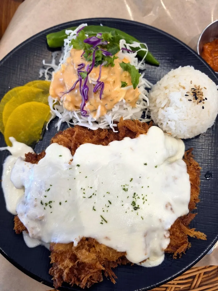Cheese pork cutlet topped with cheese sauce and mini udon set