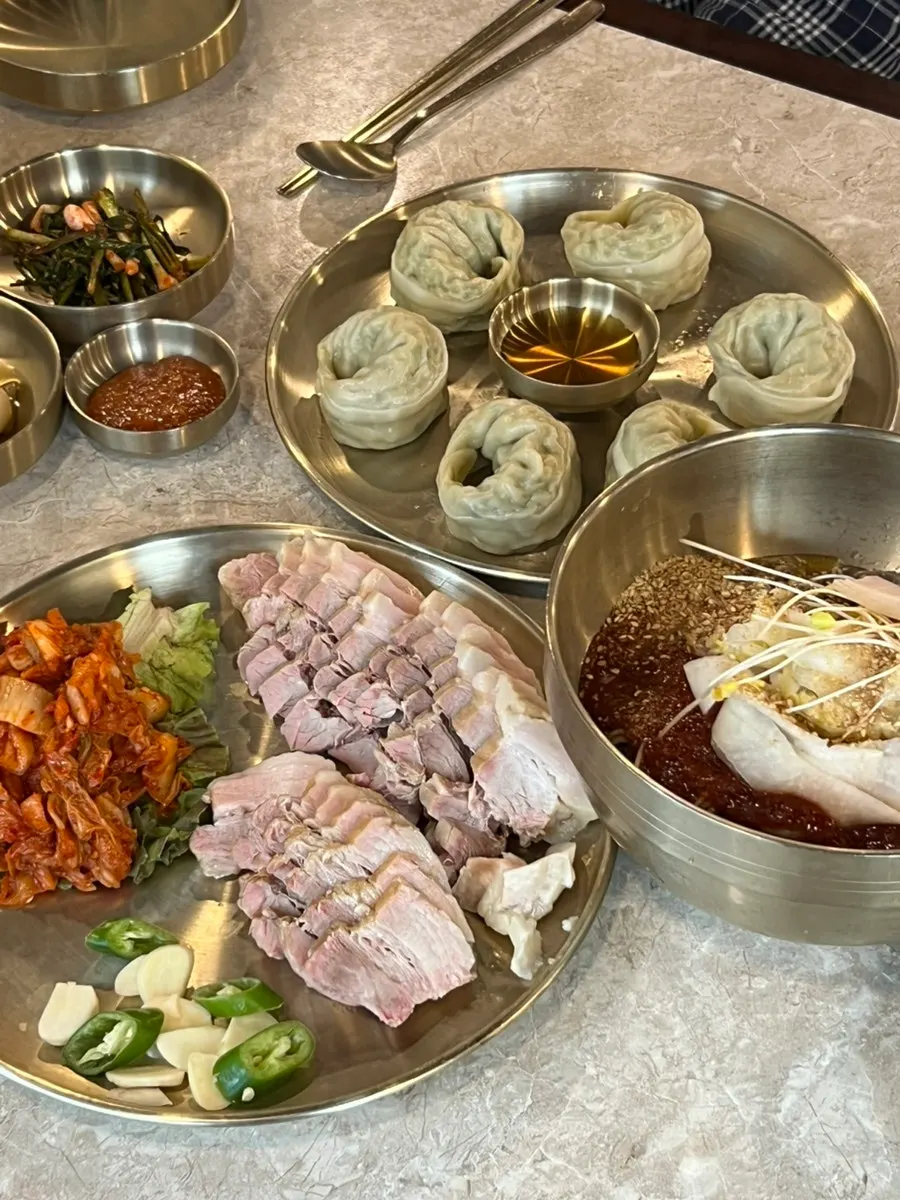 양재옥 보쌈과 막국수 메뉴 구성