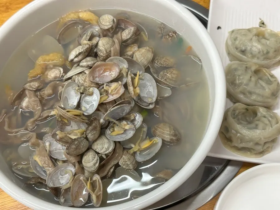 A photo of Seonbawi Memil Jangteo recommended as a gathering spot