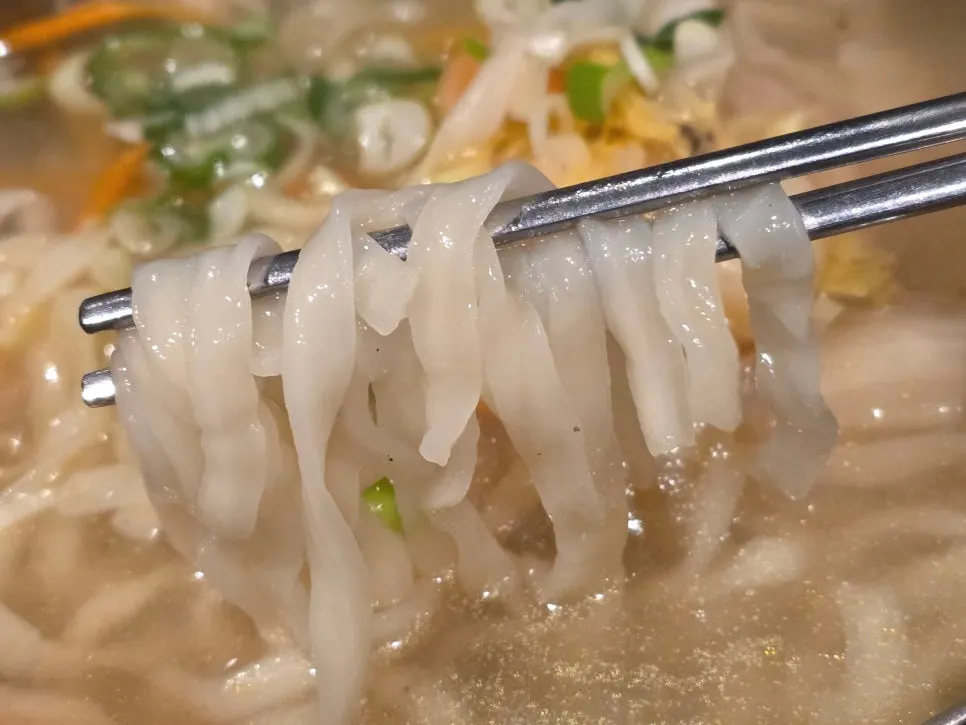 Chicken kalguksu with warm broth