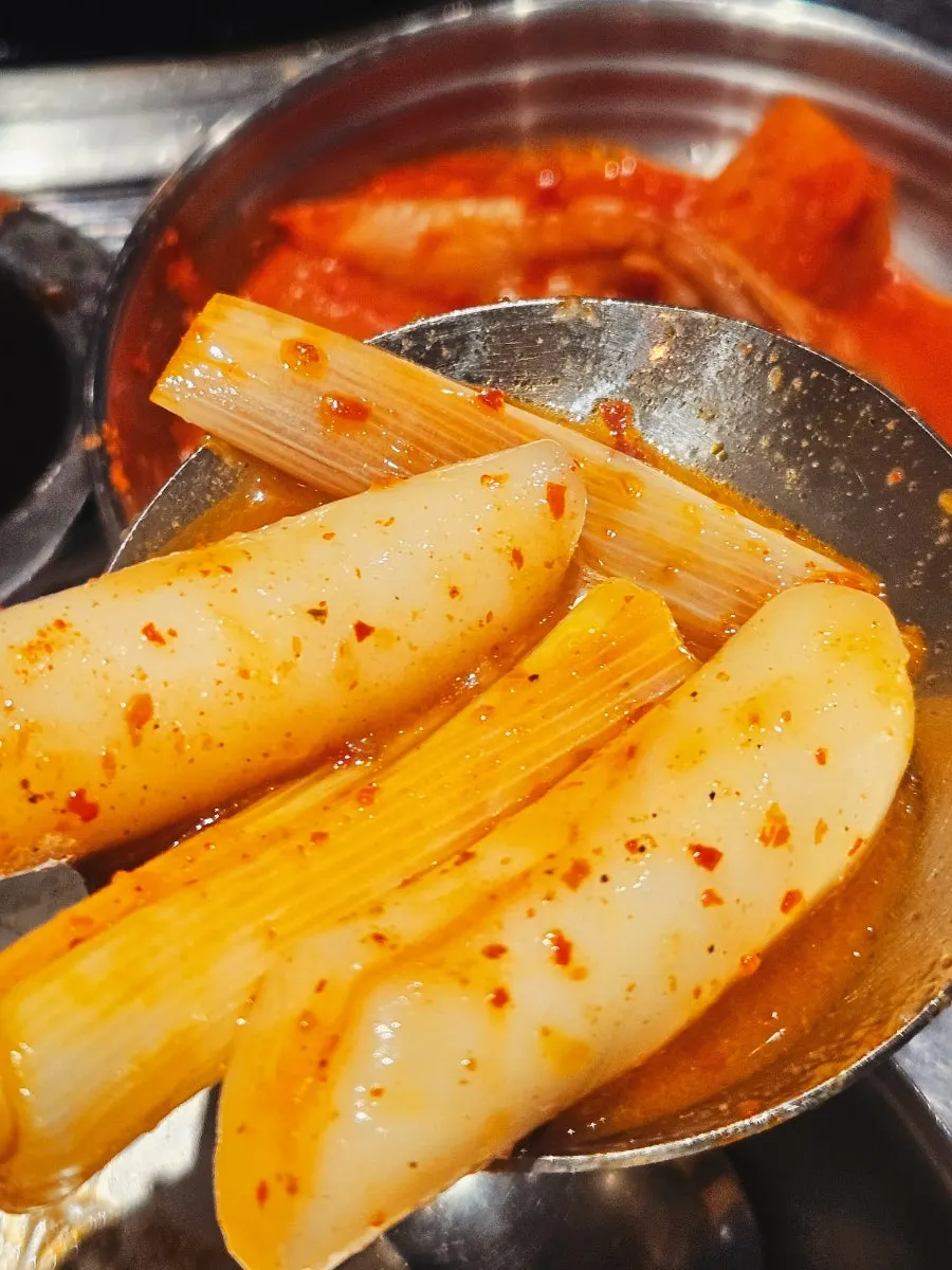 Dakdoritang simmering on the table