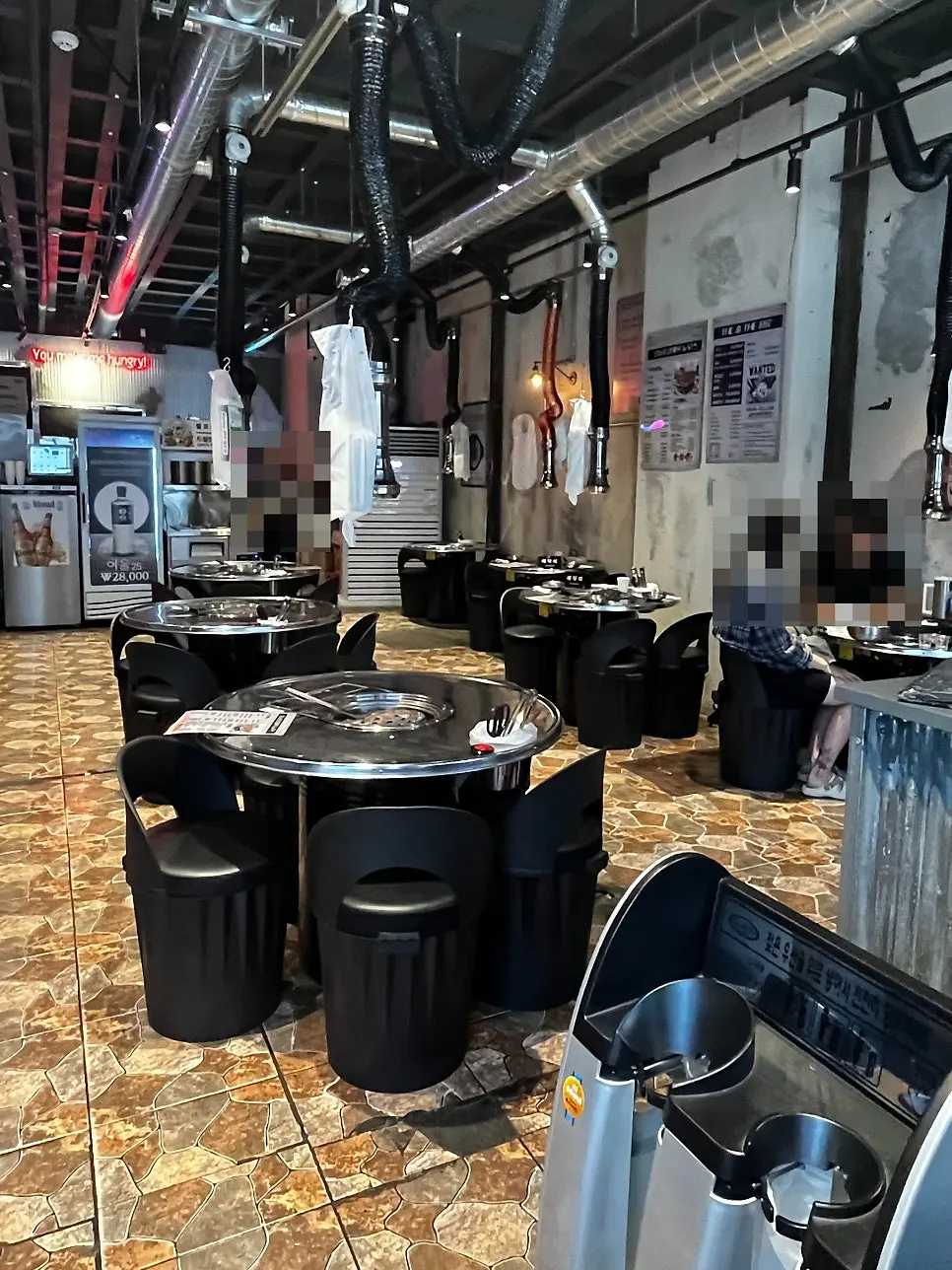 Yanggyegok exterior near Yangjae Station