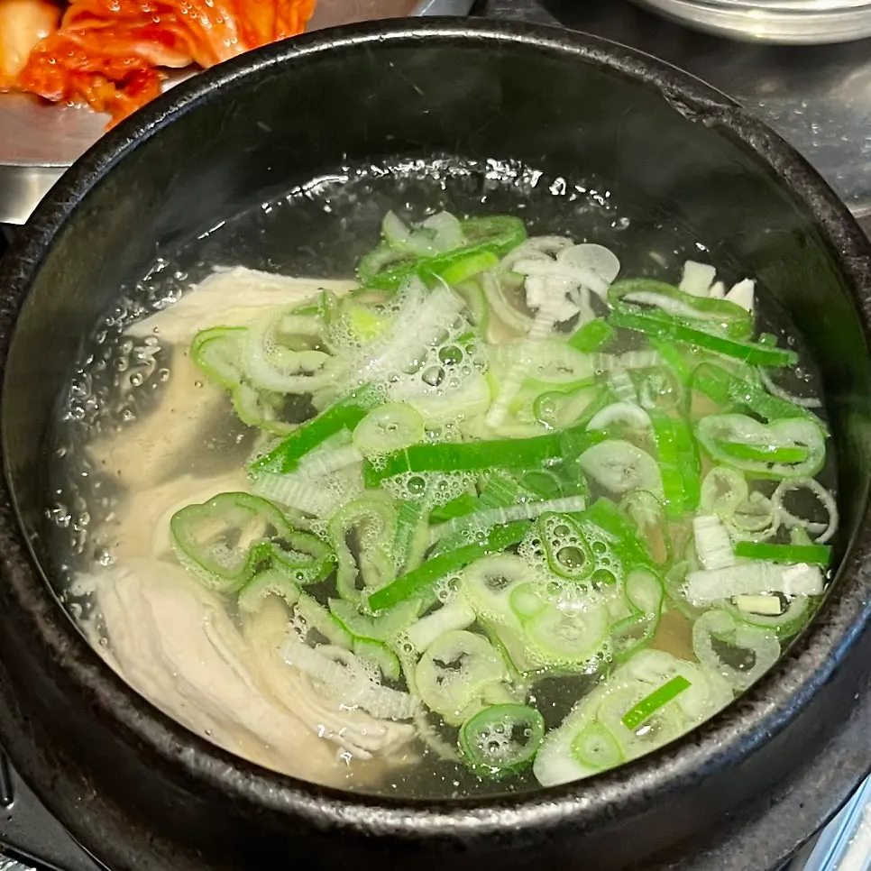 Complimentary chicken gomtang