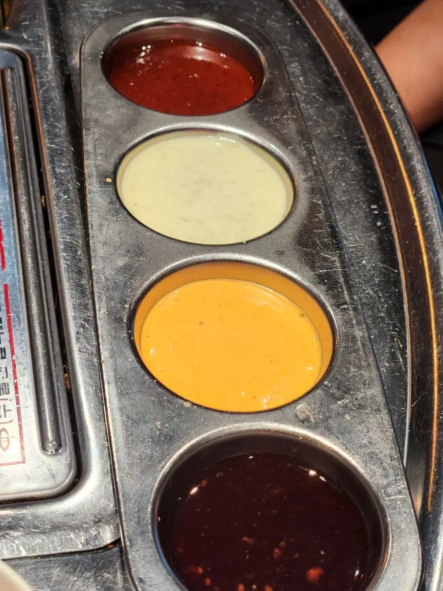 닭갈비에 곁들이는 다양한 소스