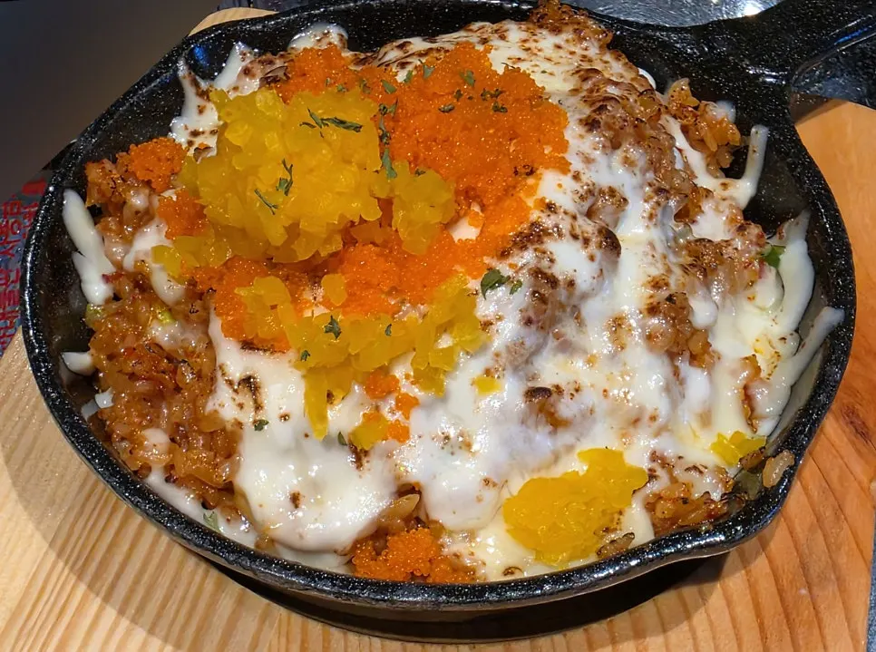 Fish roe cheese iron-plate fried rice
