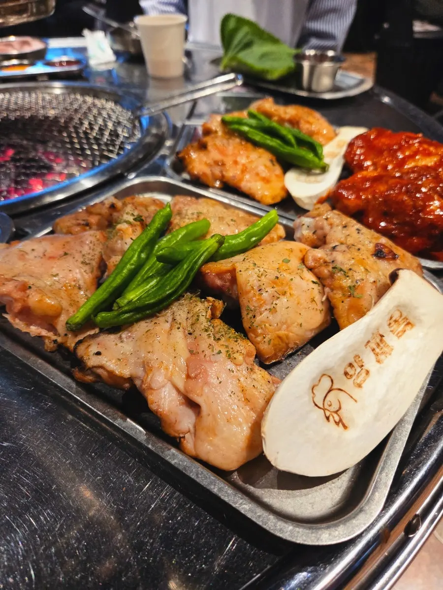 소금·간장·고추장 닭갈비 상차림
