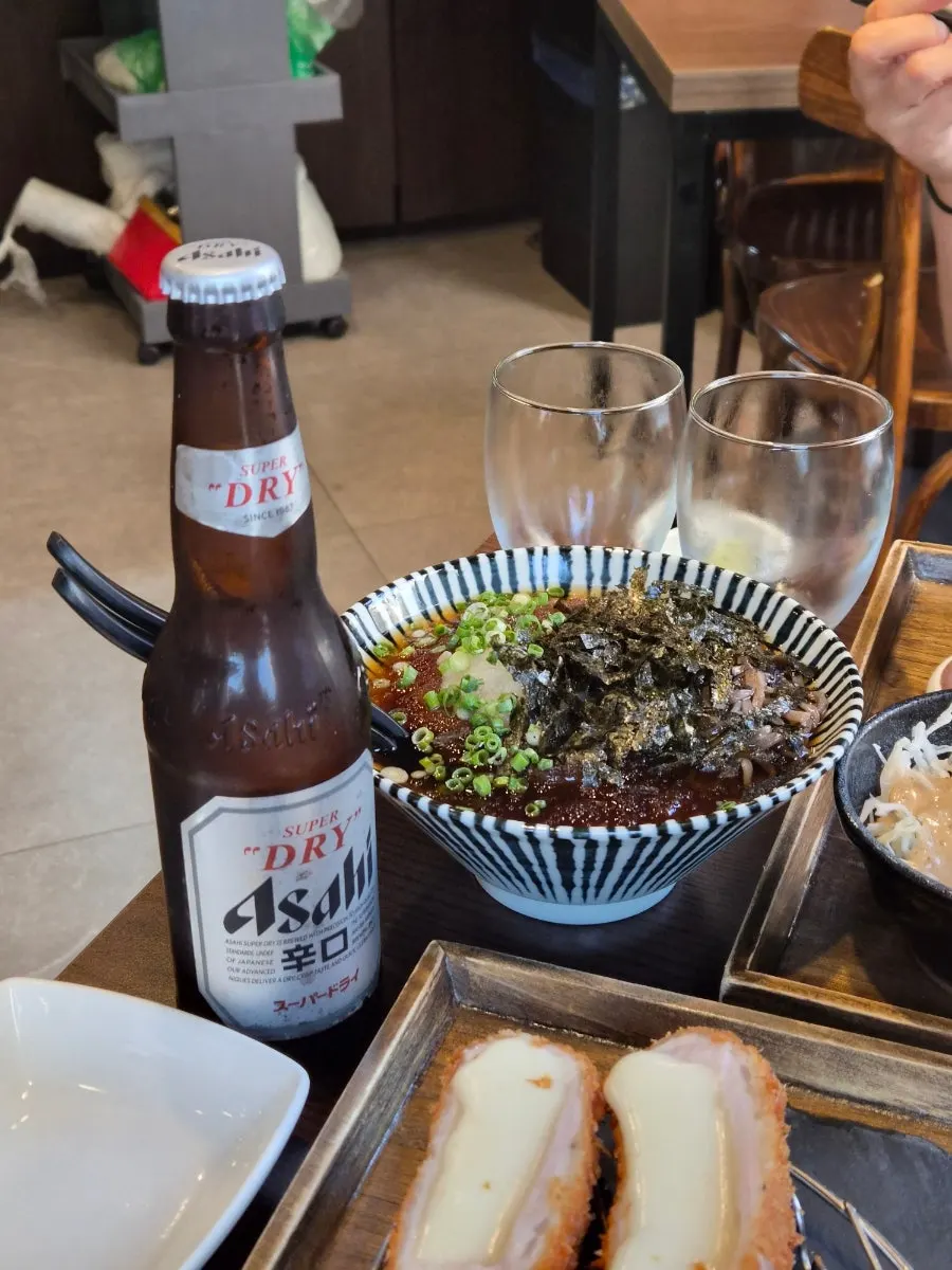 Yangjae Katsu's popular hire katsu