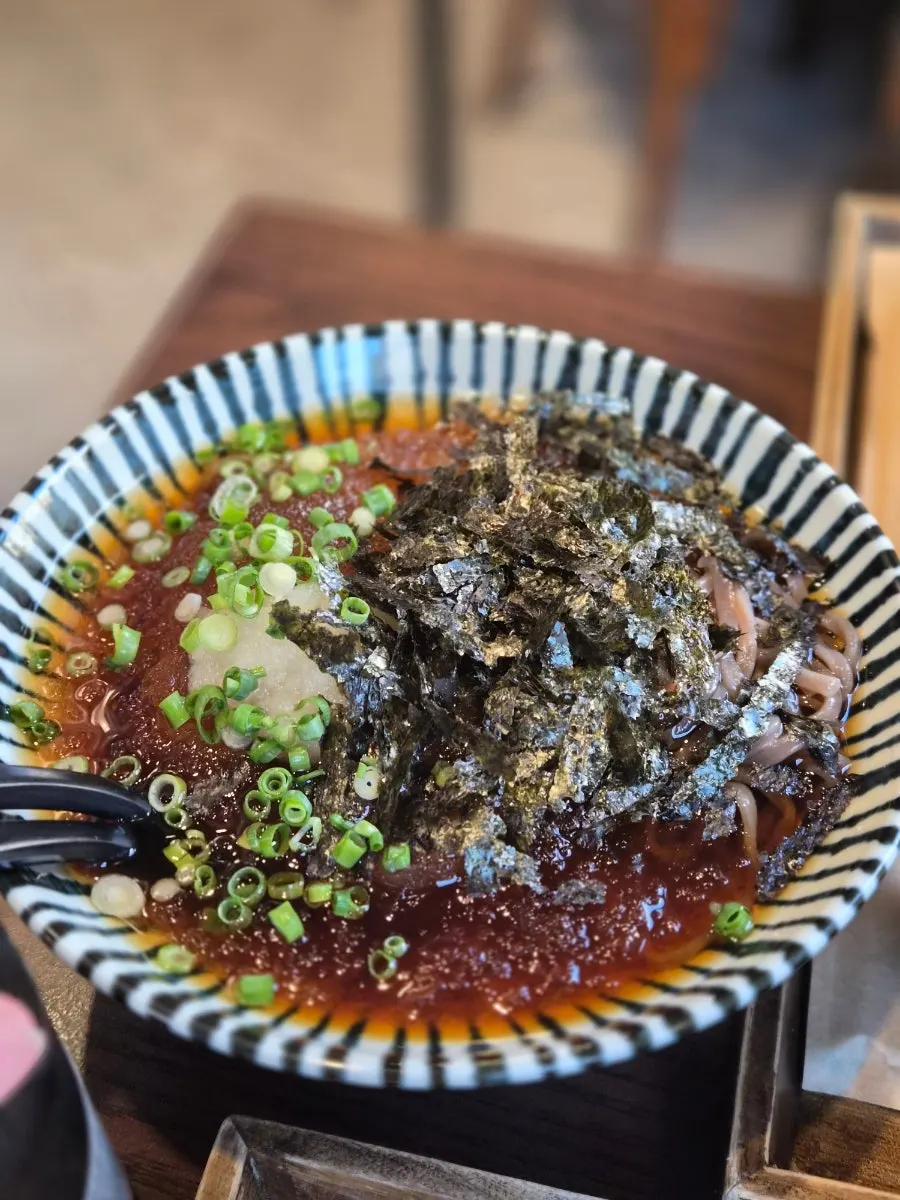 Table setting with Asahi and buckwheat soba