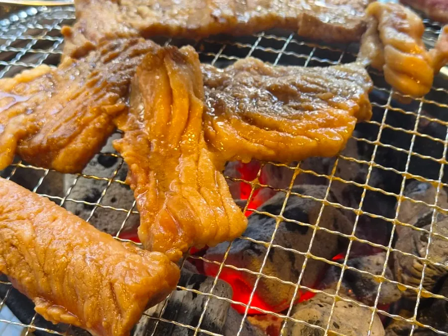 Aged marinated ribs placed on the brazier