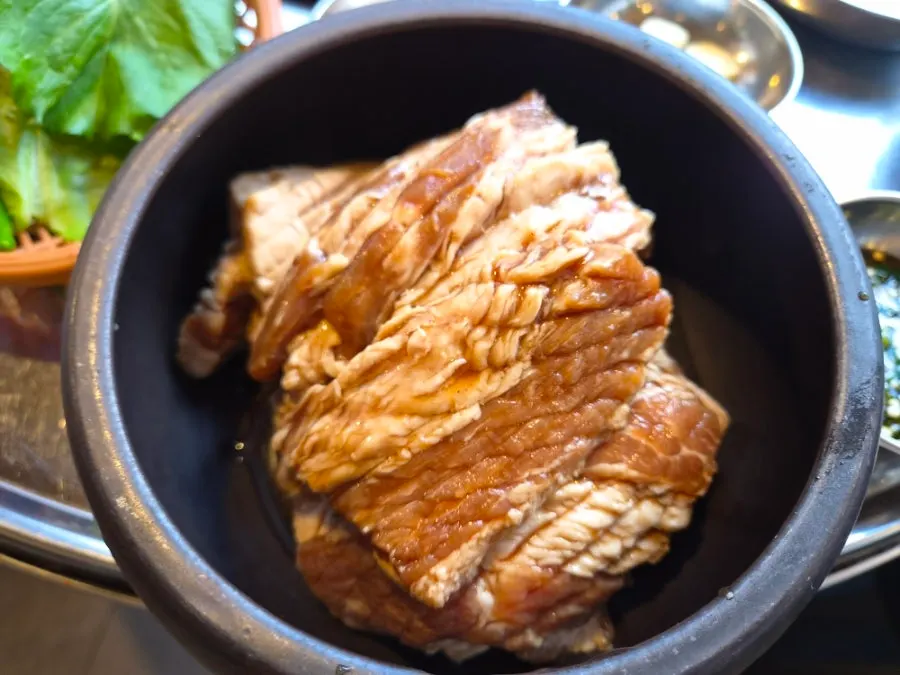Meal at Jirisan Kkul Tong Galbi
