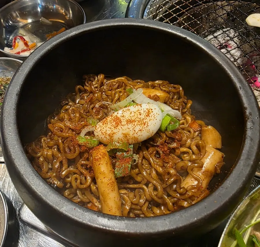 Galbi with shredded scallions