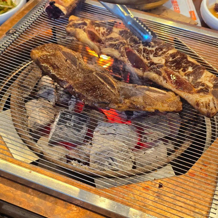 Ordered handmade LA galbi and fresh beef ribs