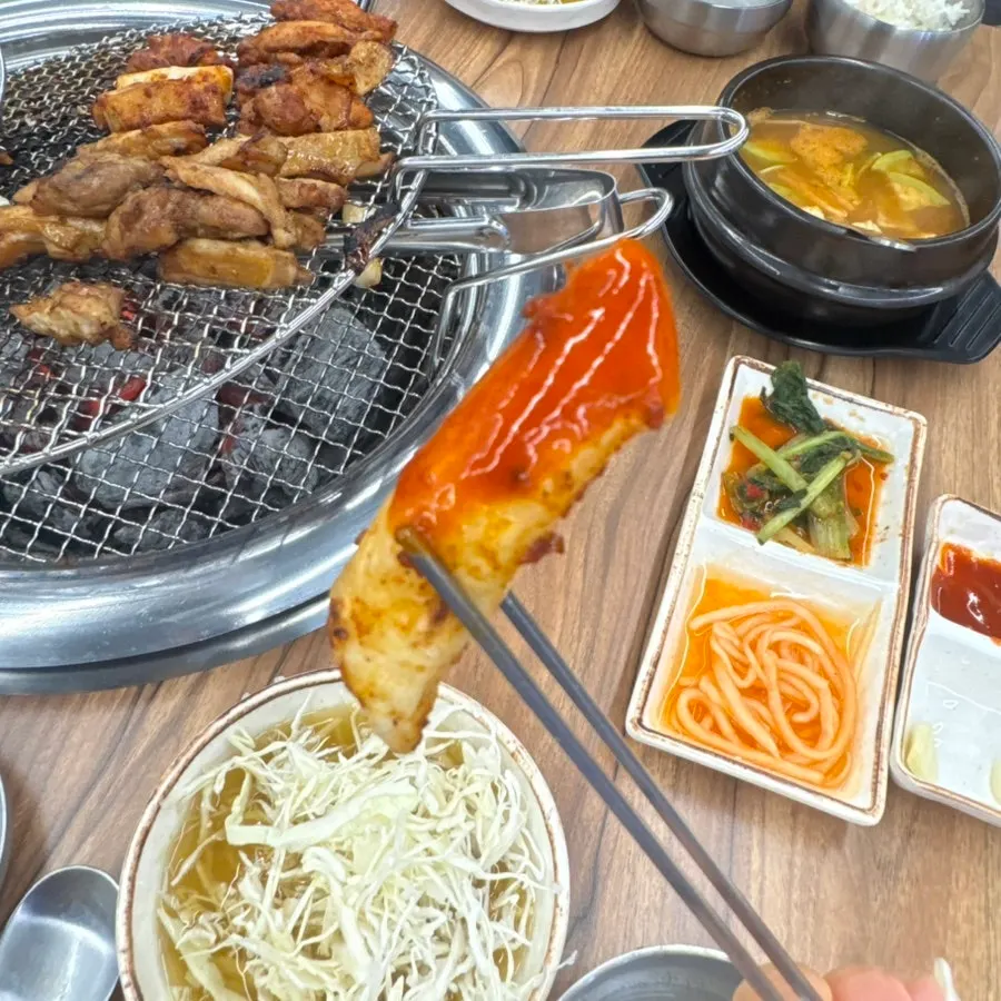 Charcoal dakgalbi grilled to a golden brown