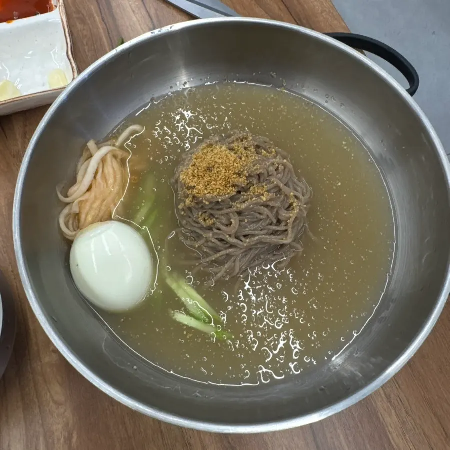 ₩3,000 doenjang jjigae