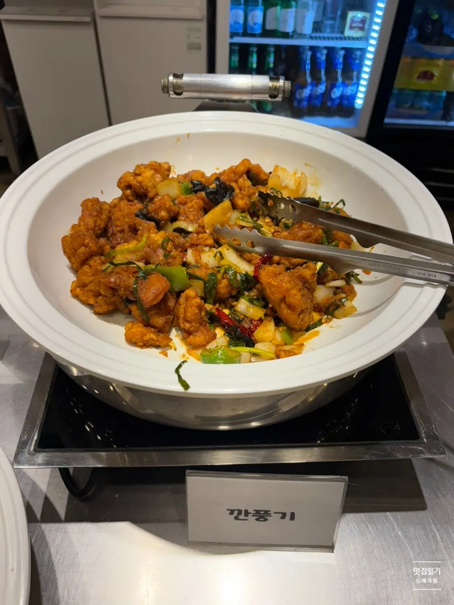 Food display counter at the buffet