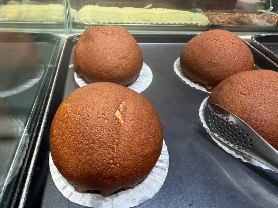 Various breads at the Doasis bakery counter