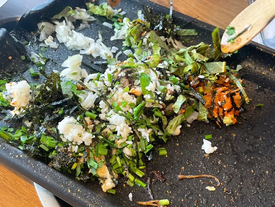 Self-fried rice after duck bulgogi