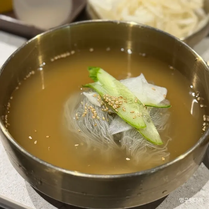 1人1個無料で提供される冷麺