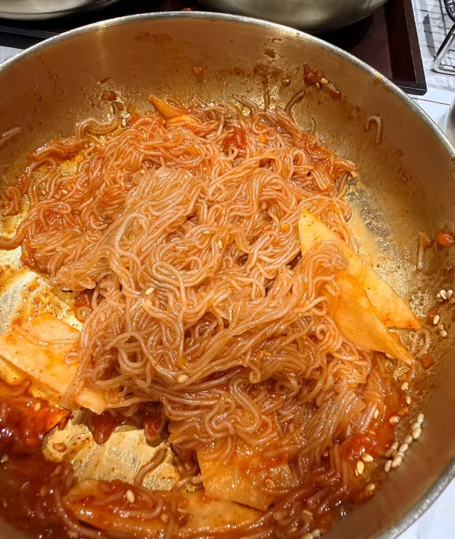 후식으로 나온 무료 물냉면
