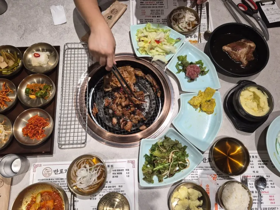 Basic side dishes including yukjeon and yukhoe
