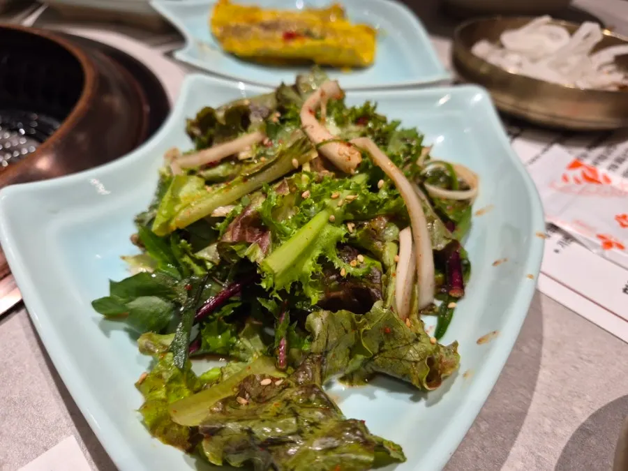 Yukjeon and yukhoe served as basic side dishes