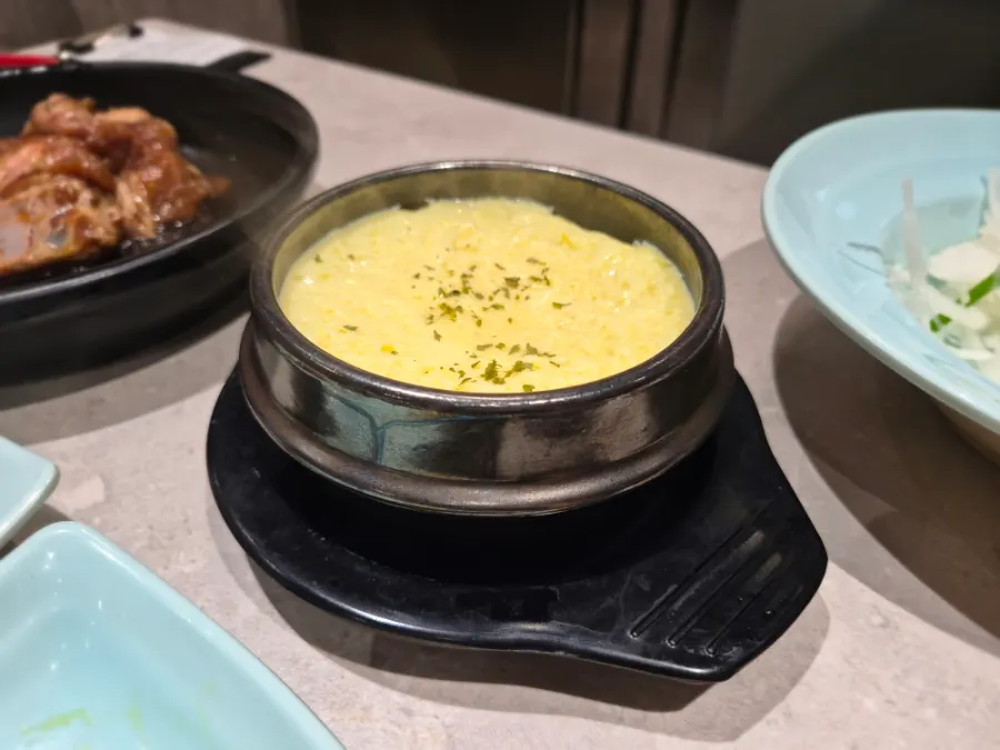 Spicy mixed naengmyeon ordered via table tablet
